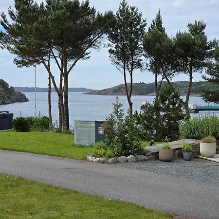 Fantastic Year-around With Boats, Hottube Tatil Evi